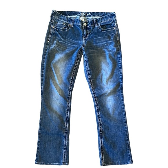 Maurice’s Women’s 7/8 Blue Bootcut Faded Low Rise Denim - Picture 2 of 7